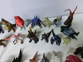 Amazon.co.jp: 怪獣 ソフビ人形 35体セット ※足裏にマジックで